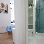 Intendente 3bedroom With Balcony Apartment