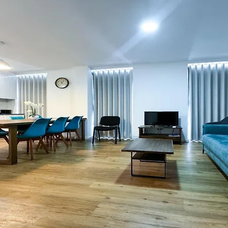 Lejlighed Intendente 3bedroom With Balcony *