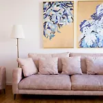 Intendente 3bedroom With Balcony Апартаменти